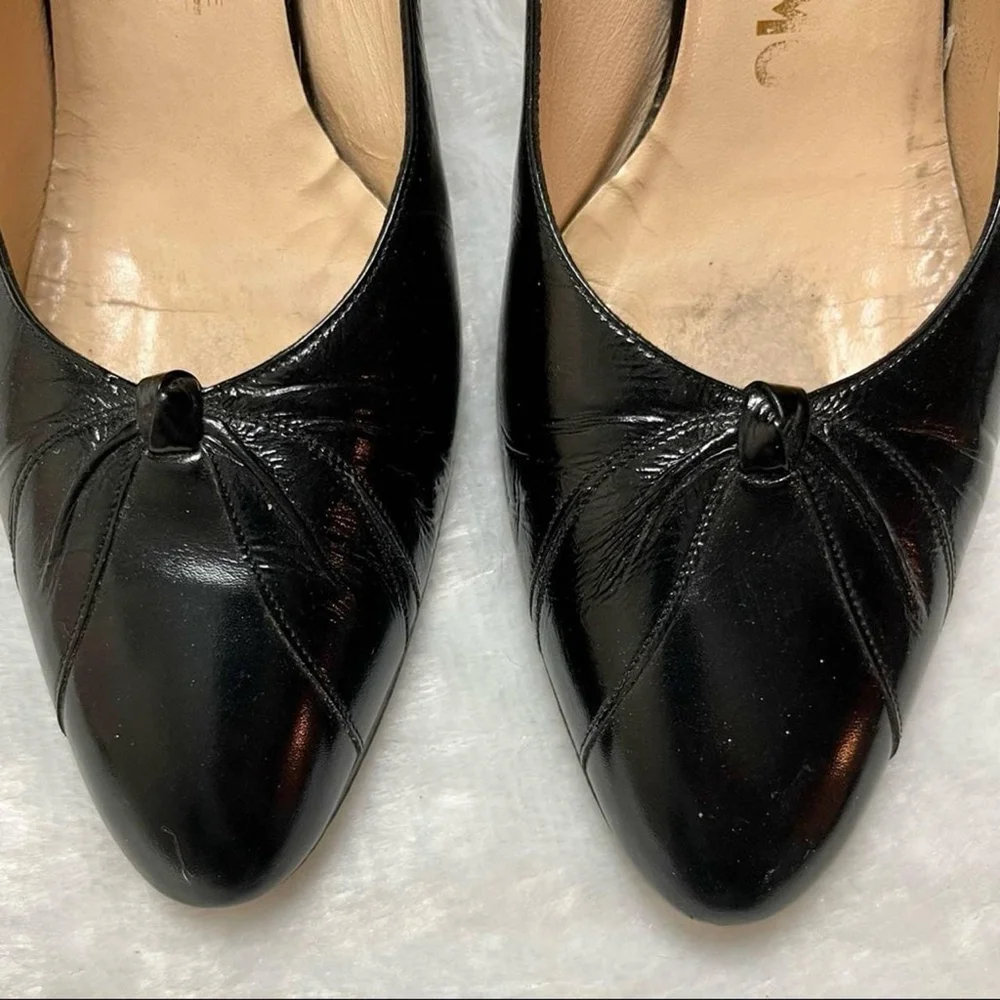 Vintage Salvatore Ferragamo Black Leather Slingback Heels Size 8/8.5